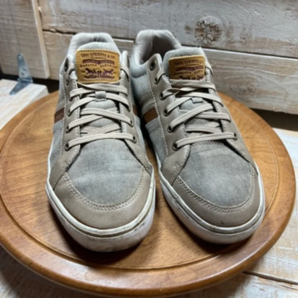 Levi's Sneakers Mens 8.5 M Beige Textile‎ Low Top Lace Up Casual Classic EUR 42